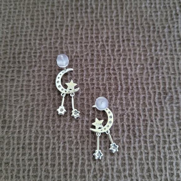 La Meno Silver🤍 Starling🌠 Earrings - Picture 10 of 15